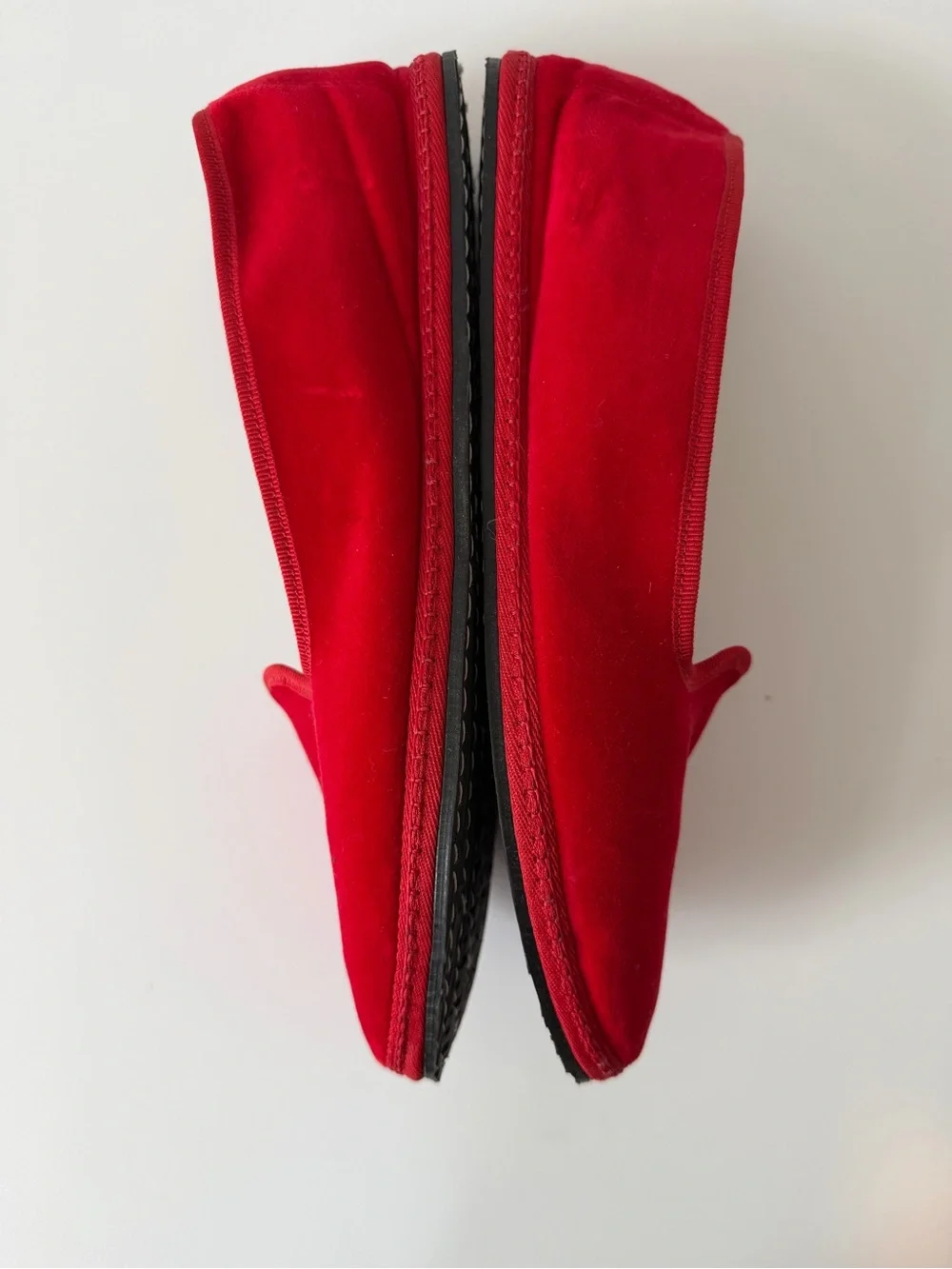 Vibi Venezia Women's Classic Velvet Rosso Flats, Size 41 (US 11) - Picture 10 of 11